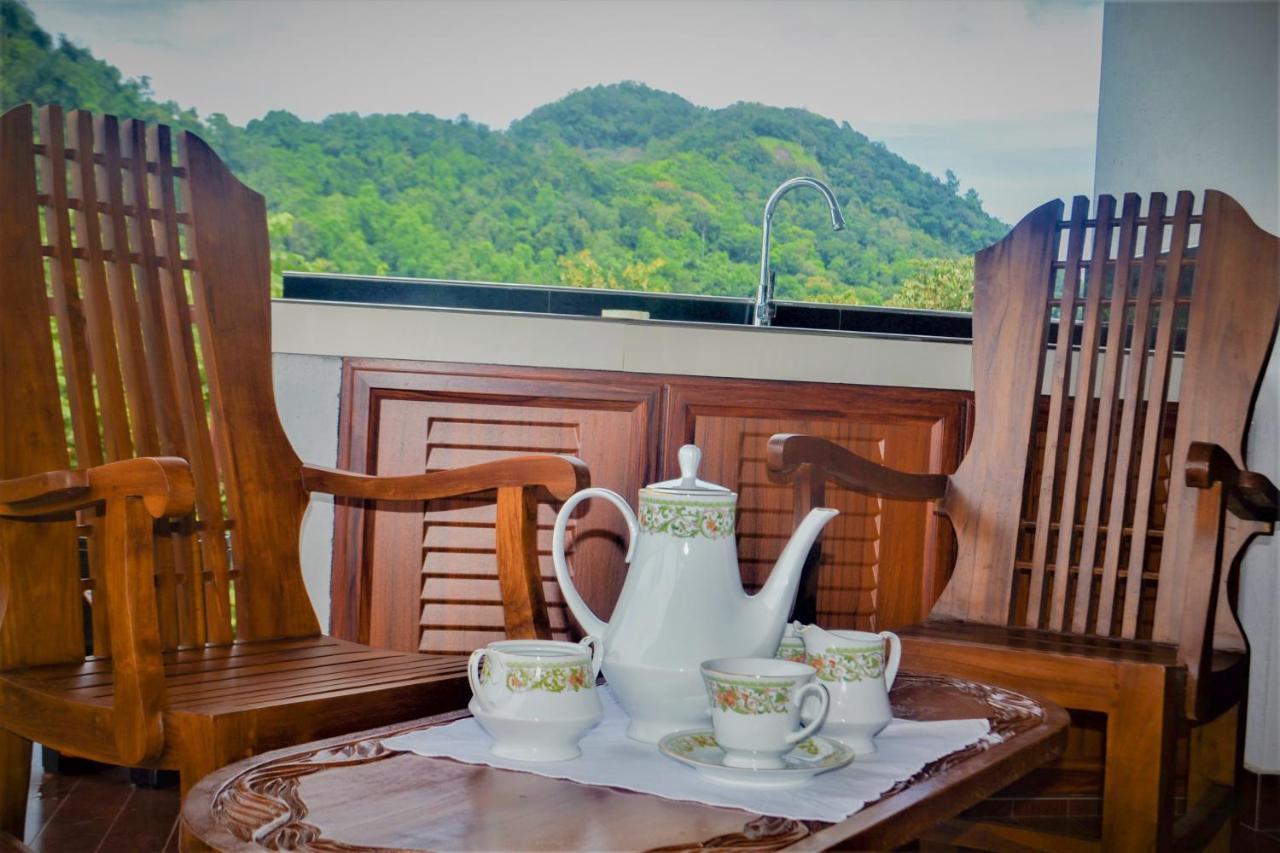 Rock Edge Residence Kandy Buitenkant foto